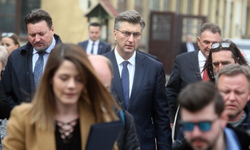 Plenković: HDZ je jedina ozbiljna politička opcija
