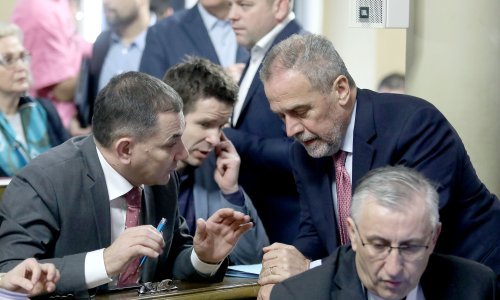 Na zagrebačkoj skupštini zaduživanje grada za 350 milijuna kuna, spomenici...