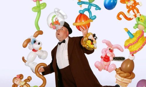 Zovu ga 'Michelangelo balona' i zabavlja publiku već 30 godina