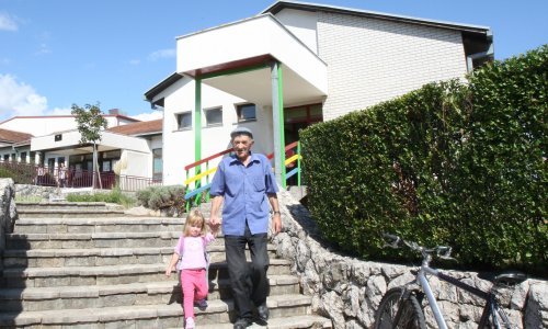 Imotski je povećao naknade za novorođenčad kakve ima malo tko u Hrvatskoj