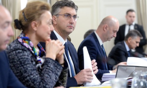 Vlada danas o izbornoj promidžbi i osnivanju radne skupine za unapređenje uvjeta poslovanja u Hrvatskoj