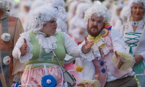 Više od 10.000 maškara zavladalo Korzom i ulicama Rijeke