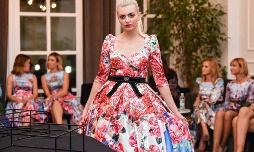 Nakon debitiranja u 'Zvijezdama', Ella Dvornik pokazala savršeni proljetni stajling