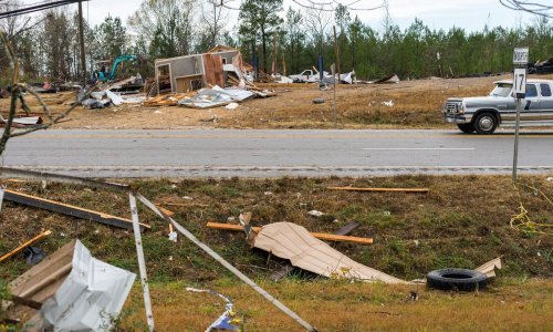 Tornado poharao Alabamu, stradalo najmanje 23 ljudi