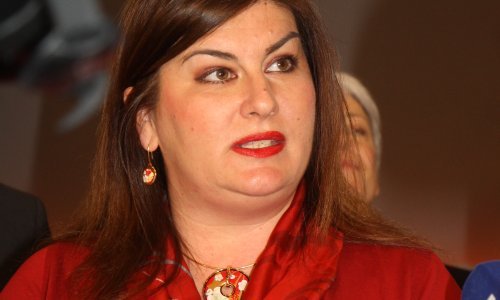 Ministrica Žalac automobilom naletjela na djevojčicu, istrčala na cestu van pješačkog prijelaza