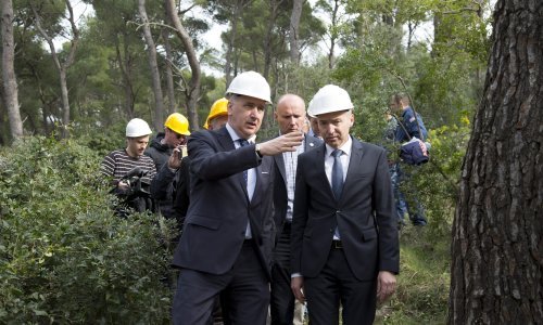 Krstičevića pitali o nuklearnom otpadu u vojarni, lopticu je prebacio ministru Mariću