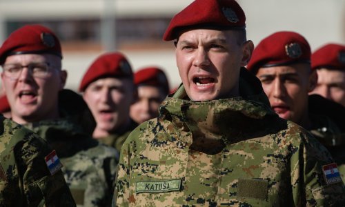 Nova generacija vojnika stavlja na glavu legendarne crvene beretke