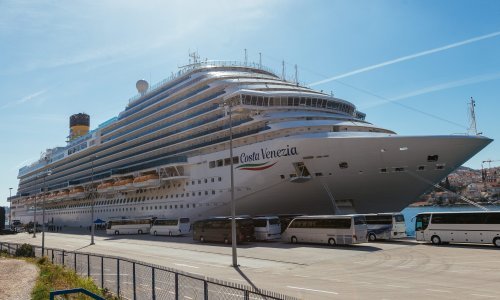 Otvorio sezonu: Novi kruzer na svom prvom putovanju došao u Dubrovnik