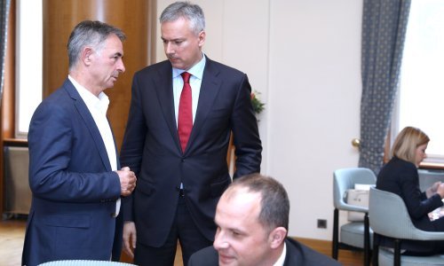 Još jedan član vladajuće koalicije daje signale Pupovcu da slobodno ode: Sigurno nećemo izgorjeti