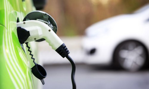 Talijani uvode porez na benzince i dizelaše, a olakšice na elektrificirane automobile