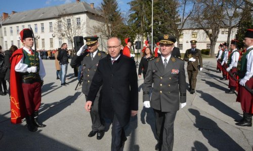 MORH raspisao natječaj za prijam 15 doktora medicine