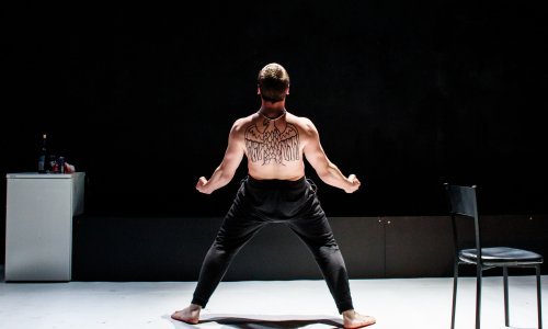 Predstava 'Obitelj': Jesmo li spremni pogaziti sve principe kako bismo spasili svoje bližnje?