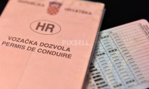 Policija zatrpana zahtjevima građana za produljenje vozačke dozvole
