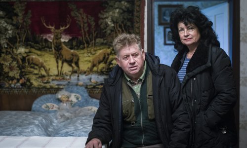 Uspon i pad obitelji Pevec: Krenuli su iz garaže, širili se do točke pucanja, a danas mole građane za kunu