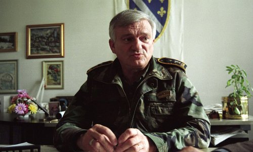 Divjak traži od Austrijanaca da ga puste u BiH