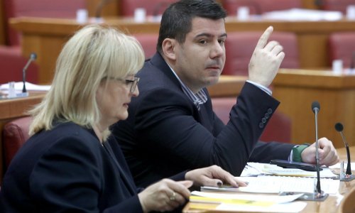 Most neumorno proziva Kuščevića, Jandroković se zabavlja: Nisam vas htio prekinuti koliko ste bili nadahnuti, uživali smo, nas deset