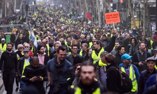Zabranili su prosvjede, dozvolili policiji da otvori vatru, ali žuti prsluci ne odustaju: Danas ih je uhićeno 31
