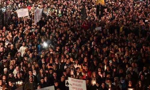 Tisuće građana opet na ulicama Beograda: Vučić je prijetio, ali ovoga puta sve je proteklo mirno