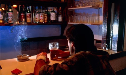 Četvrtina građana ima neke mentalne smetnje, muškarci se odaju alkoholu, žene padaju u depresiju...