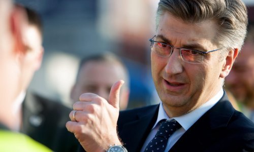 Plenković priznao da ne može jamčiti nabavu borbenih aviona u ovom mandatu