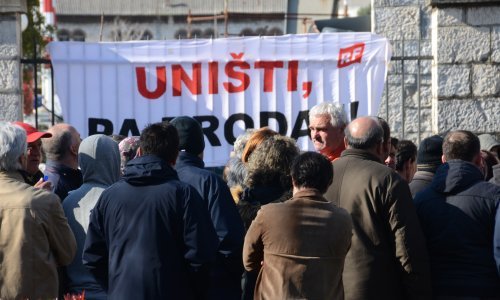 Blue-chip dionice pogurale burzu u crveno