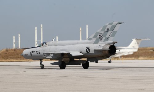 Od 10 do 15 sati redovite letačke aktivnosti HRZ-a, moguće probijanje zvučnog zida