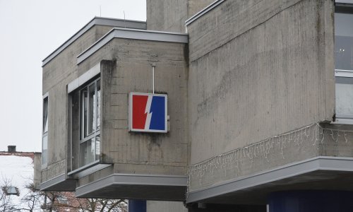 S&P podignuo rejting HEP-a na BB+