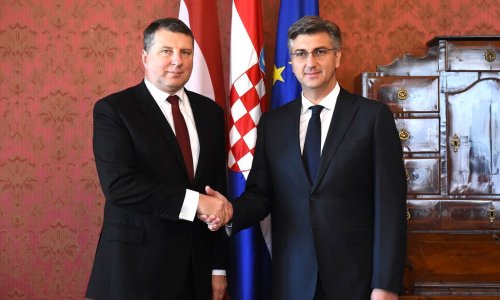 Plenković i Vējonis razgovarali o obrambenoj i gospodarskoj suradnji Hrvatske i Latvije