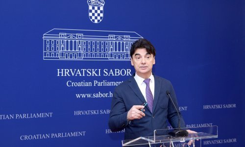 SDP-ov Branko Grčić: Završetkom brodova smanjio bi se trošak jamstava