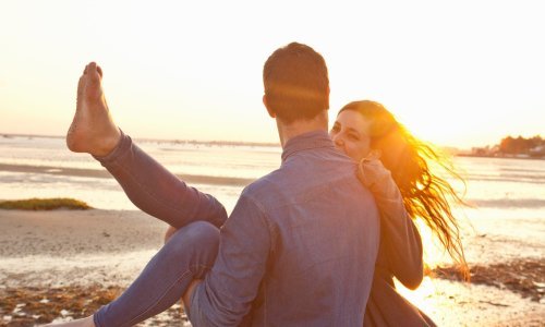 Travanj Jarcima donosi zabavu, Ribama nezaboravne ljubavne trenutke, a Vagama i Rakovima nemir u vezu