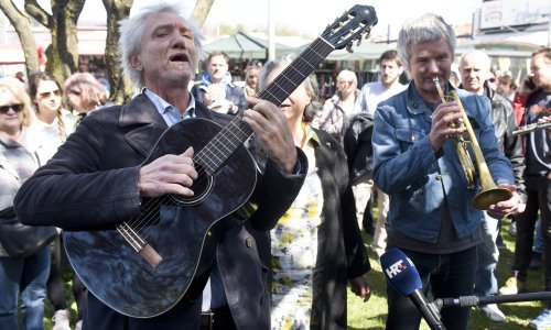 [FOTO] Zagrepčani prosvjedovali za zaštitu potoka Črnomerec, na čelu kolone Darko Rundek