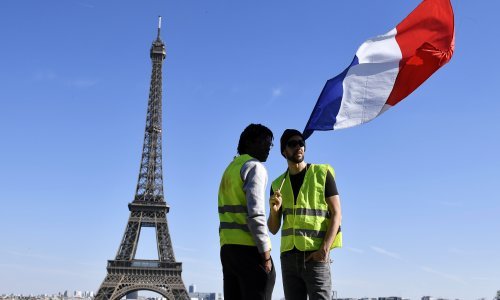 Prosvjedi 'žutih prsluka': Isplaćeno 217 milijuna eura za materijalnu štetu