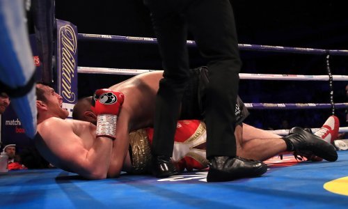 Boksački svijet u šoku: Neporaženi teškaš ugrizom si uništio karijeru