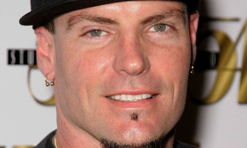 Vanilla Ice vraća se remiksom 'Ice Ice Baby'