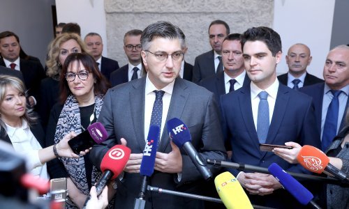 HDZ predao listu za europske izbore, evo kako je Plenković odgovorio na kritike da na listi nema 'kapitalaca'