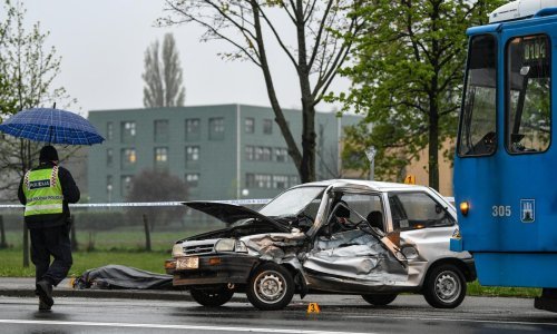 Vozač automobila poginuo u sudaru s tramvajem kod Maksimira, tramvajski promet u prekidu