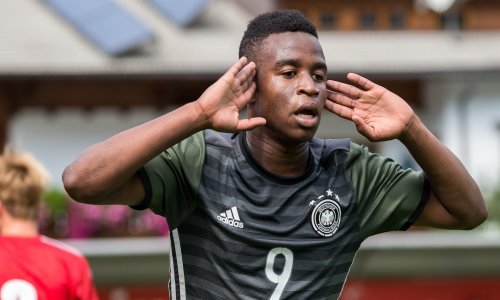 Klinac od 14 godina dobio je ugovor života; mladi napadač dortmundske Borussije preko noći je postao milijunaš