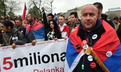 Prosvjednici u Beogradu spremni su za razgovore s Vučićem, ali pod jednim uvjetom. Pogledajte što traže od njega