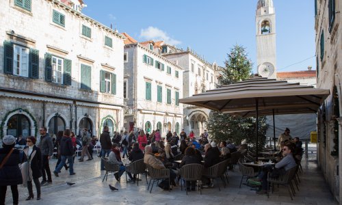 Lukšići odustali, grad Dubrovnik postao vlasnik elitne lokacije, kavane Dubravka i restorana Mimoza