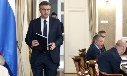 Plenković se hvali: Početkom svibnja stižu Kinezi, država završila 2018. u proračunskom plusu