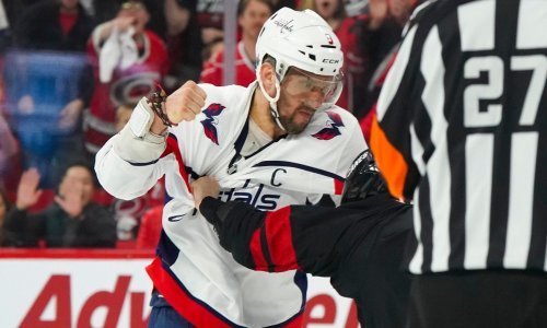 Legendarni Rus devet godina se nije potukao, a sad ga je izazvao sunarodnjak; bilo bi mu puno bolje da nije 'čačkao'