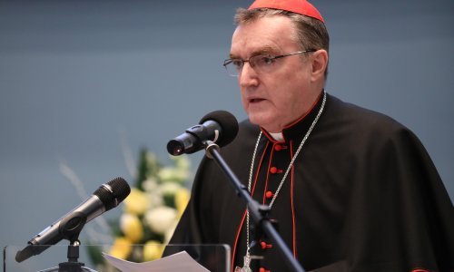 Bozanić čestitao Uskrs, osvrnuo se i na požar u Notre Dame