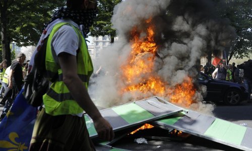 Istraga nakon poziva žutih prsluka na samoubojstvo policajaca
