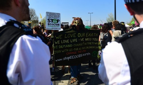 Britanska policija u šest dana uhitila više od 700 ekoloških aktivista