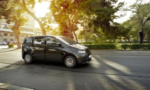 Nešto potpuno drukčije: Sion je izvorno električni automobil na solarni pogon