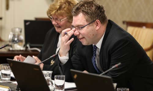 'Ako netko želi zadržati mladog inženjera, može mu dati 10.000 kuna plaće, a država će financirati pola'