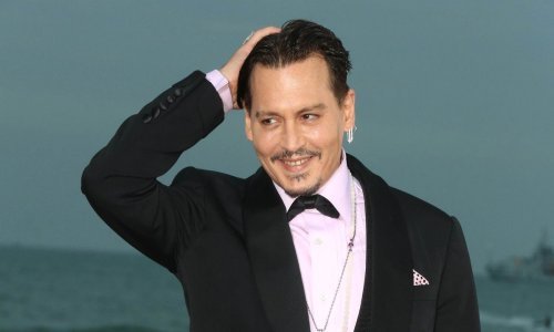 Zavela ga go-go plesačica: Johnny Depp zaluđen mlađahnom Ruskinjom koju planira i oženiti