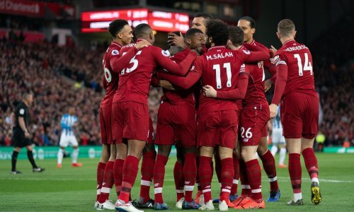 Razigrani Liverpool na Anfieldu uvalio pet komada i zadržao nadu za osvajanje prvenstva