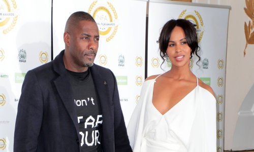 Otkrivamo tko je zgodna Sabrina, djevojka koja je uspjela osvojiti najseksi muškarca na svijetu