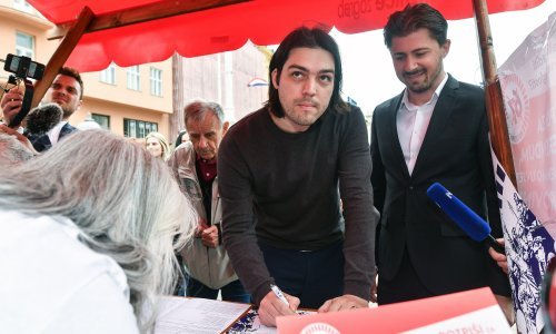 Živi zid podržao referendumsku inicijativu "67 je previše"